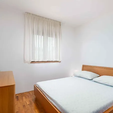 In - Istrien 44235 Apartment Porec