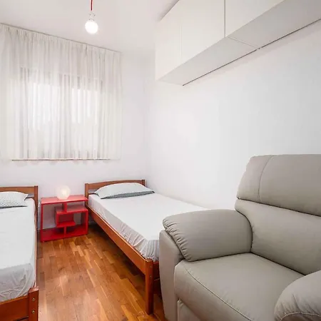 In - Istrien 44235 Porec